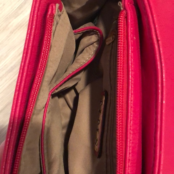 Pink Purse - Picture 6 of 8